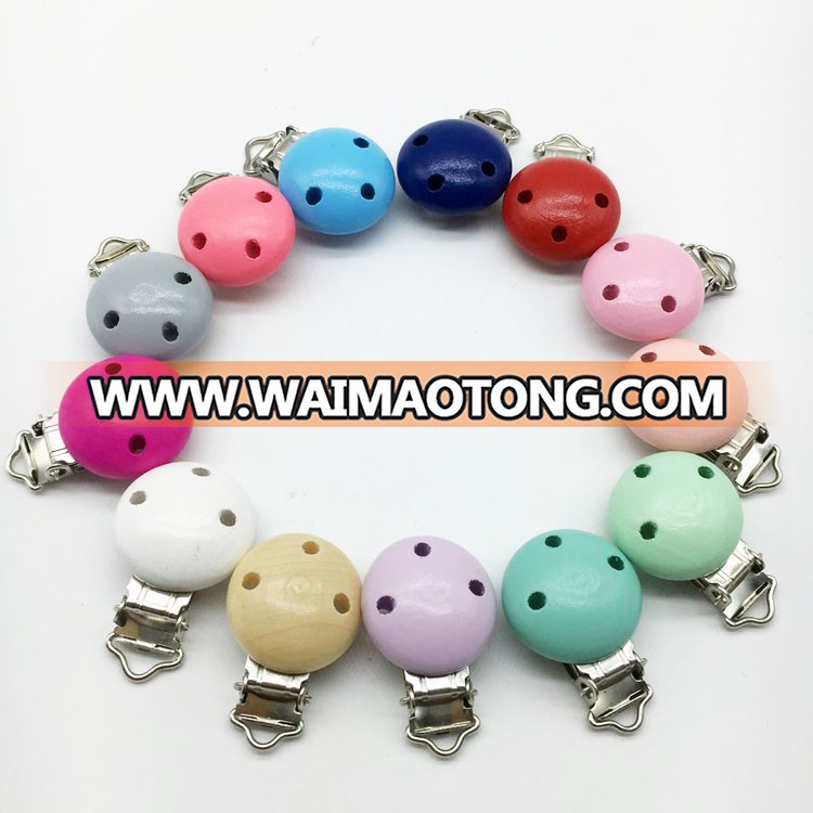 wholesale eco friendly round 30mm 3 holes baby wooden metal pacifier clip for pacifier holder